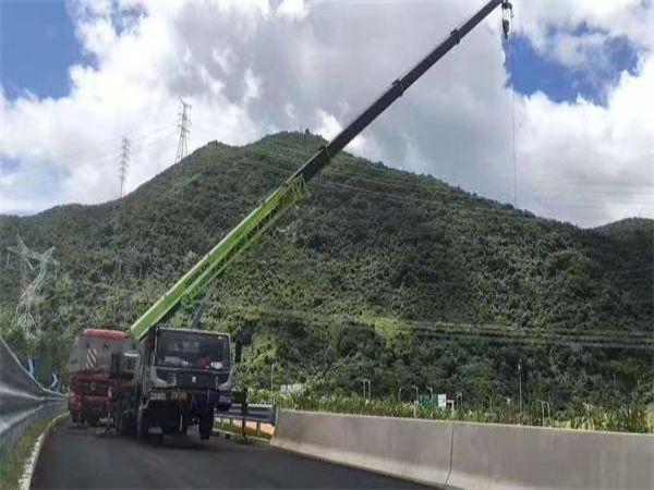 红谷滩区吊车租赁电话_专业吊车出租形式